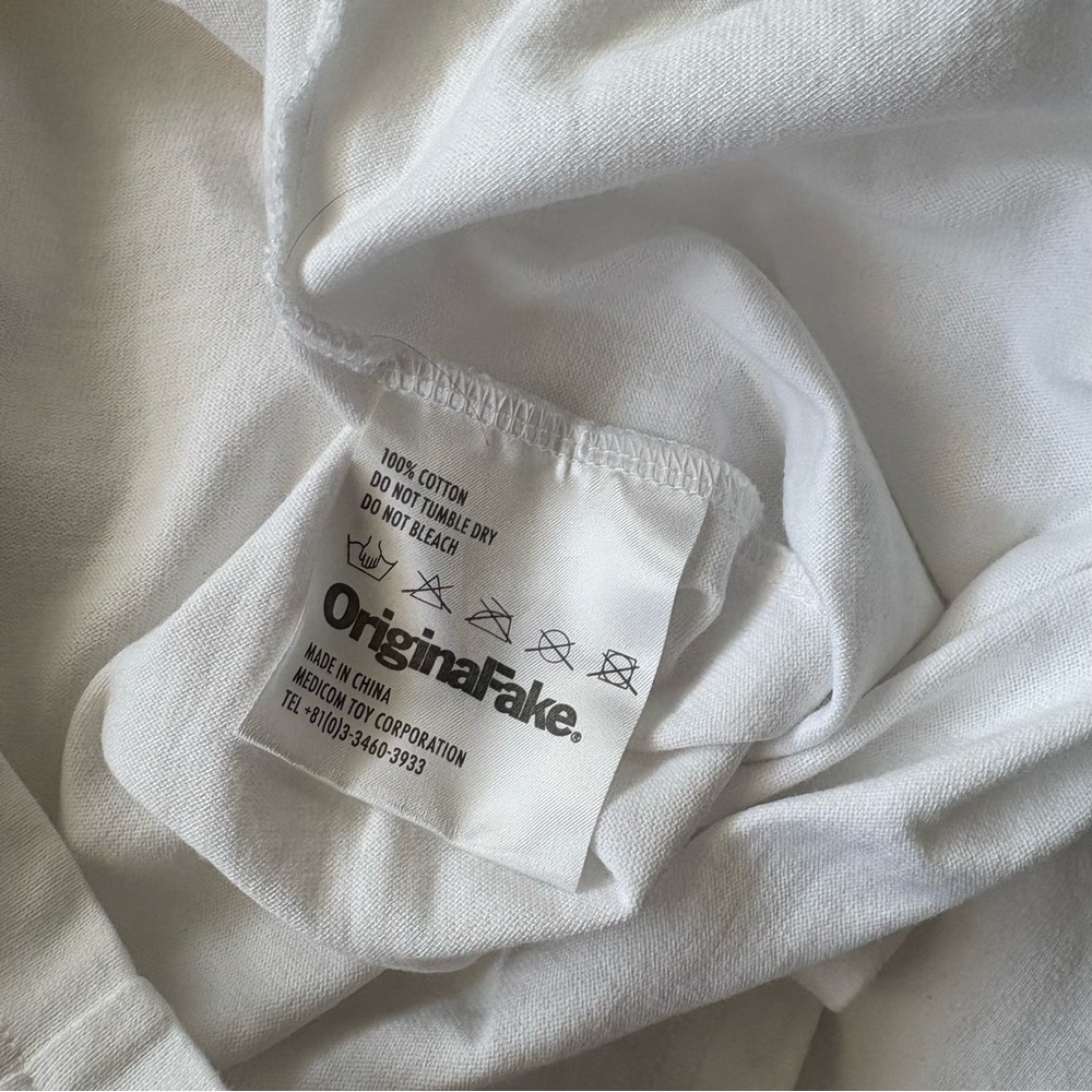 ORIGINAL FAKE sz 3 US sz M White XX Tee Tshirt Medicom Toy KAWS - Picture 7 of 9